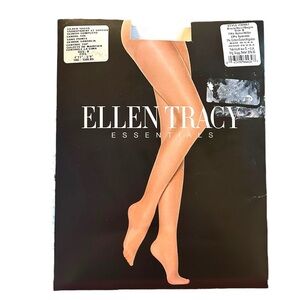 Ellen Tracy Silken Sheer Sandal Toe Black Pantyhose Size B Nylons 100-150 Lbs